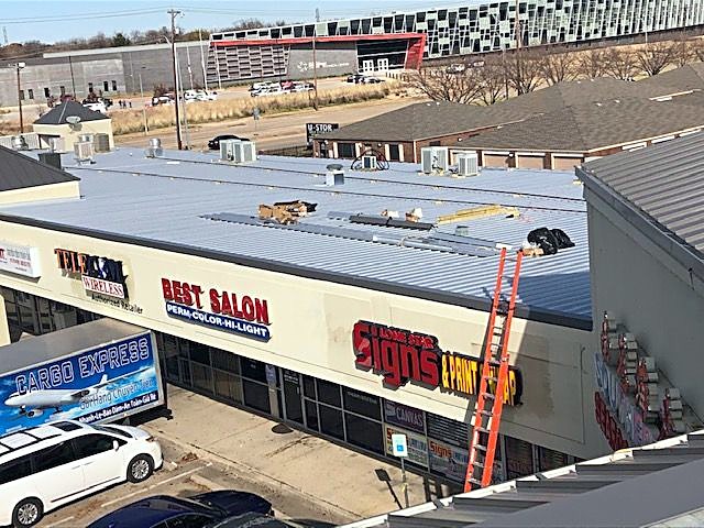 The roof of a strip center seen from above